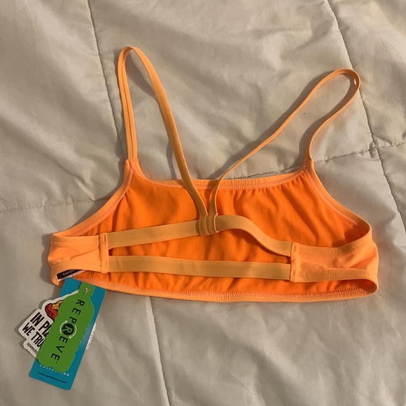 NWT Orange speedo eco endurance bikini top - Picture 2 of 2